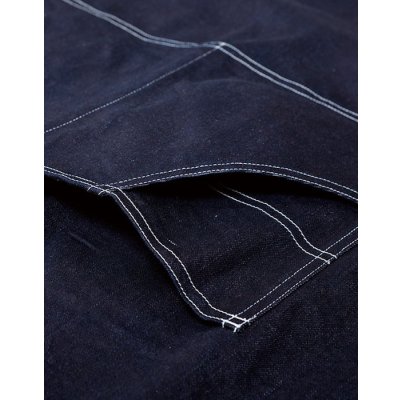 斜めポケット付きフロントポケット