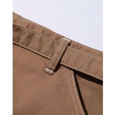 ウエストにはひものズレ防止のループ付き