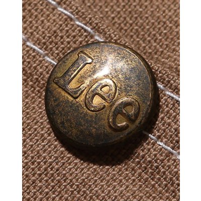 Leeロゴ入りオリジナルボタン