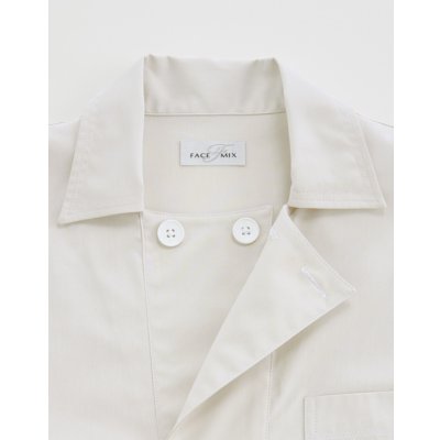 着脱が容易なフロントボタン留め