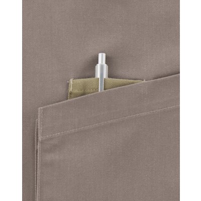 右側ポケット内側にはペン差し付き