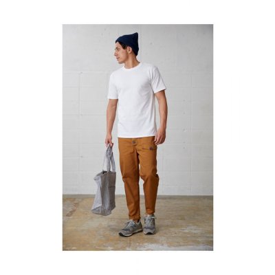 178cm Lサイズ着用