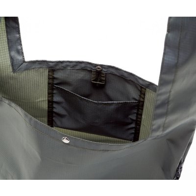 内ポケット付き