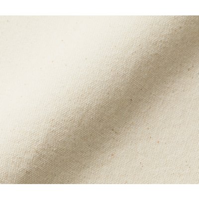 ほどよい厚みで使いやすく、丈夫なキャンバス生地