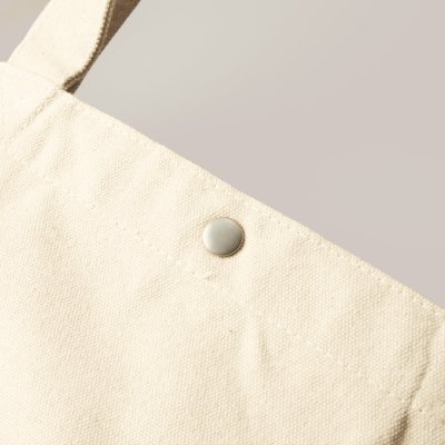 ドットボタンはシルバー共通