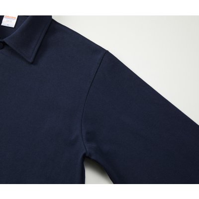 袖付けはセットインスリーブ仕様