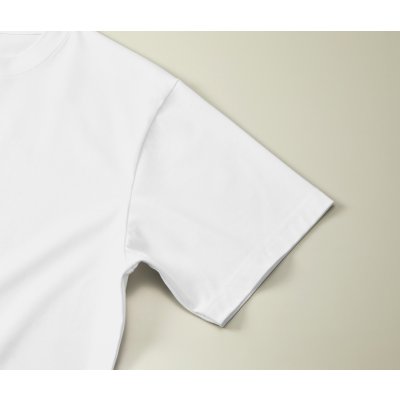 袖口は2本針始末