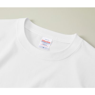 首リブはタフなダブルステッチ