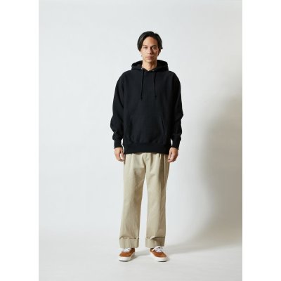 モデル182cm XLサイズ着用