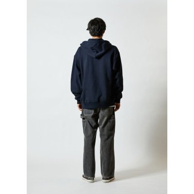 モデル182cm XLサイズ着用