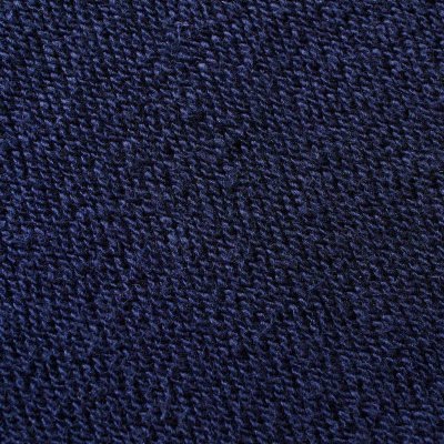 通常よりも太い糸で重厚感のある裏パイル（裏毛）