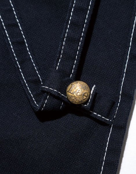 吊りひも止め用ボタン