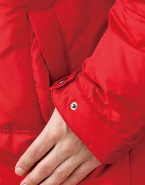 物が落ちにくいポケット