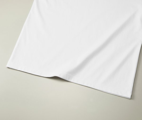 裾口は二本針始末