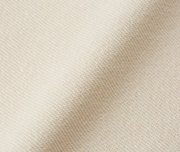 裏地は伸縮性と吸水性のある裏パイル（裏毛）仕様