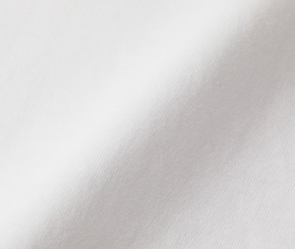 ポリエステルの機能性とコットンの肌ざわりをいいとこ取りした天竺生地