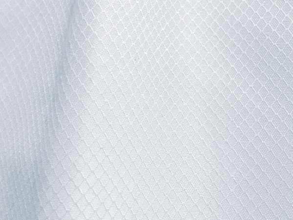 生地アップ：シャカシャカした布帛素材